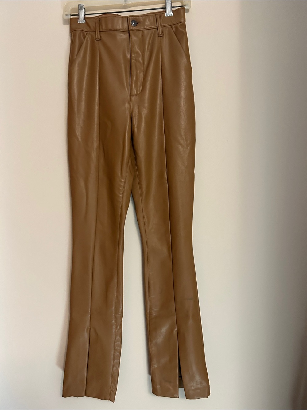 Abercrombie & Fitch Caramel Brown Bootcut Faux Leather Jeans size 26(2) like new
